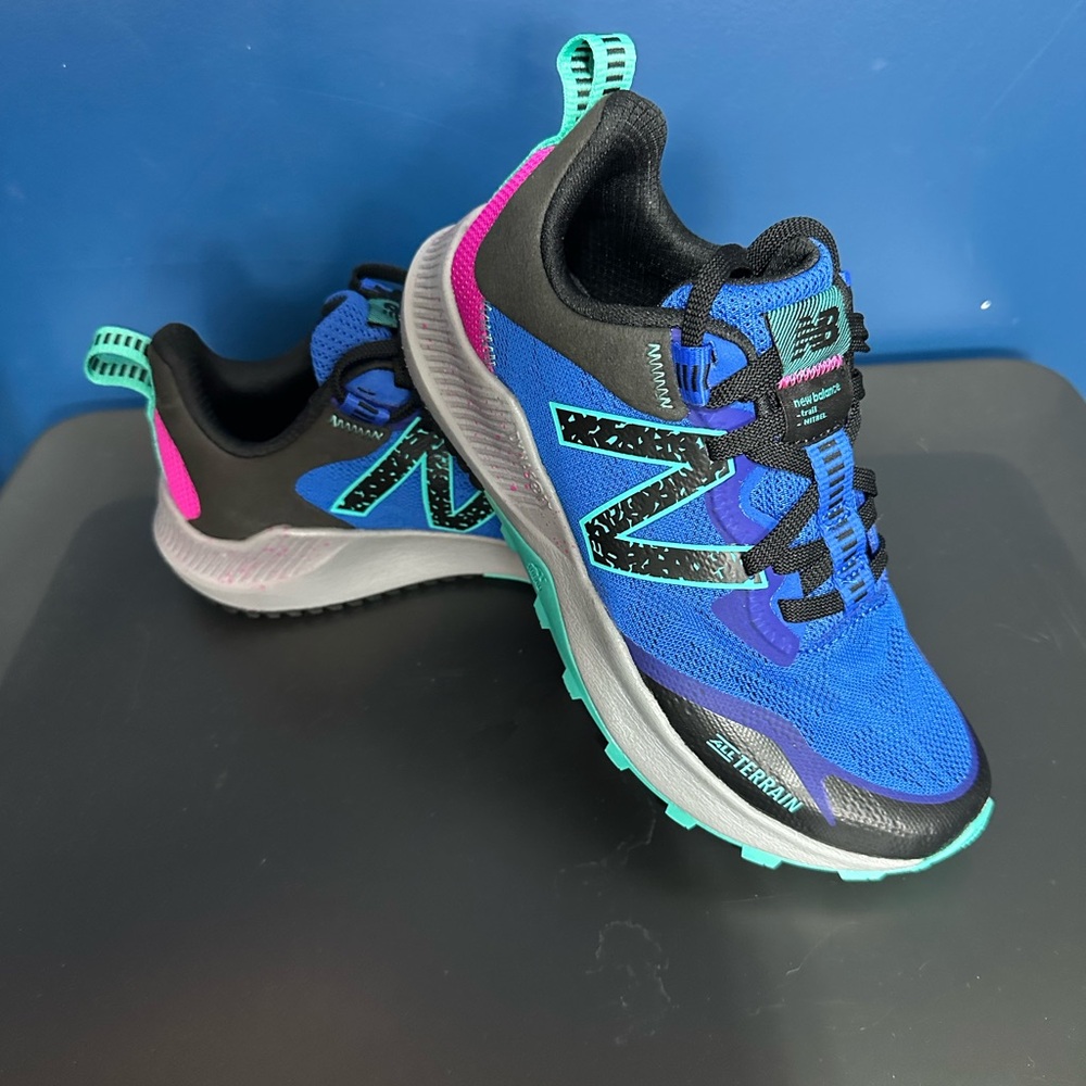 New Balance Women's Dynasoft Nitrel V4 Trl Running Waterproof Sneaker Sz 6.5
